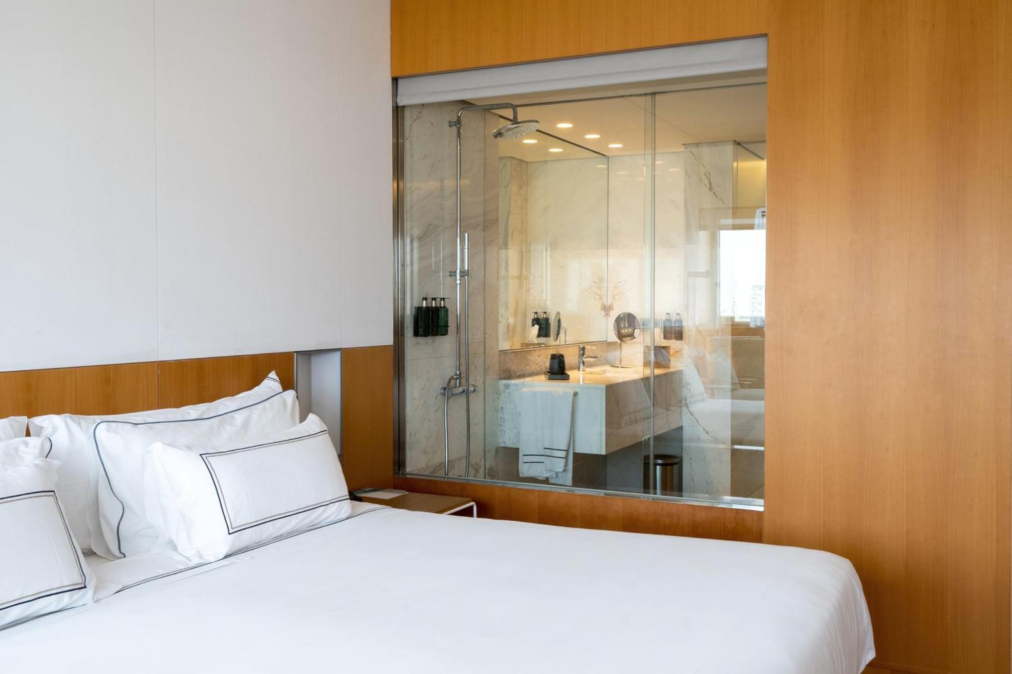 Deluxe Double or Twin Room Sea View,1774536066:JPEG